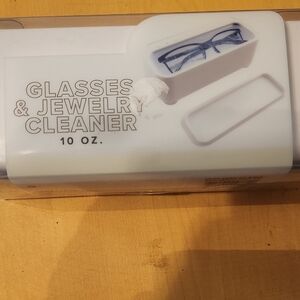 Glasses & Jewelry Cleaner - White